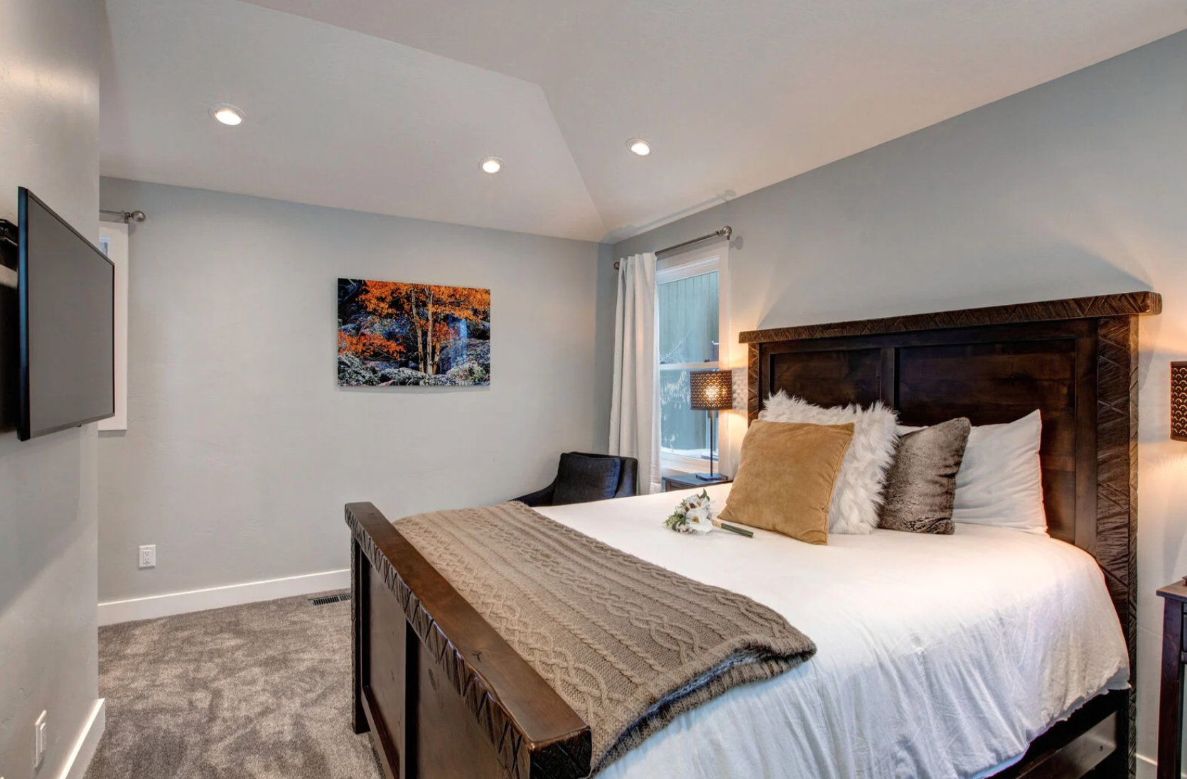 Old Town Home - Image 22